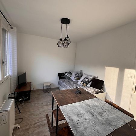 Studio Rennes Les Bains Au Pied Des Thermes Bagian luar foto
