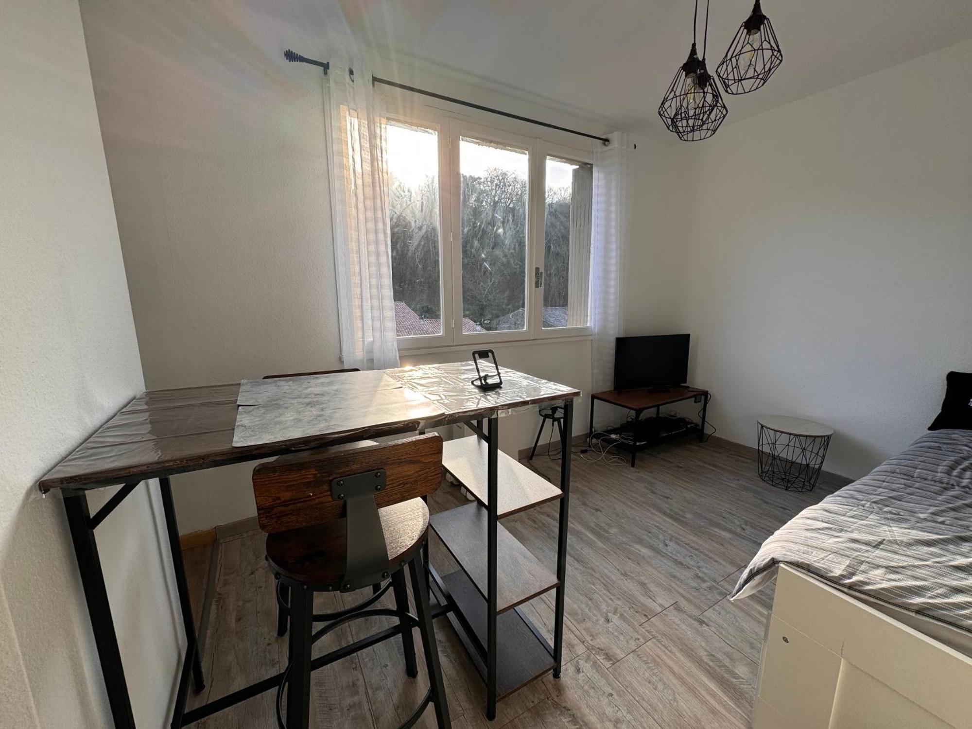 Studio Rennes Les Bains Au Pied Des Thermes Bagian luar foto